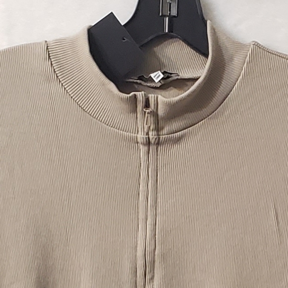NWT Zip Front Bodysuit - Picture 9 of 15